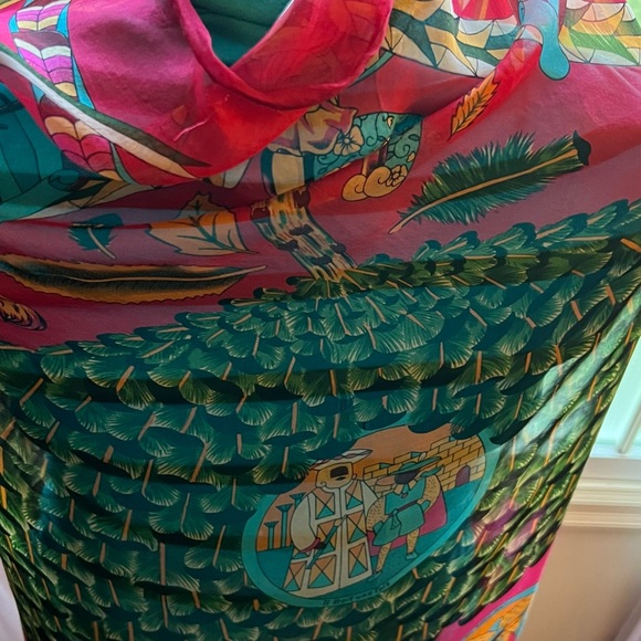 Hermes Scarf. ‘L'Ombrelle Magique’. 100% Muslin Silk. Very Large. Pierre Marie. - Picture 6 of 16